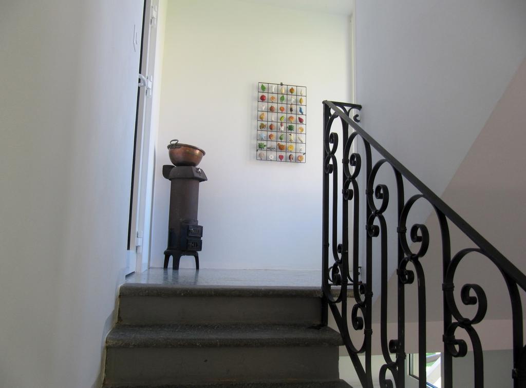 Ferienwohnung Ca' Dogana Vegia Pugerna Zimmer foto